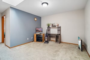 17th St 13A-S1408-022.jpg