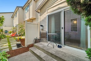 17th St 13A-S1408-033.jpg
