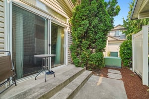 17th St 13A-S1408-034.jpg