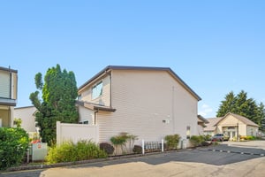 17th St 13A-S1408-035.jpg