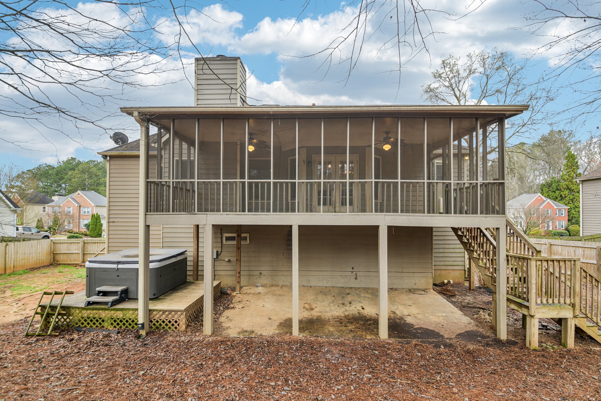 Carmain Ln-S1003-047.jpg