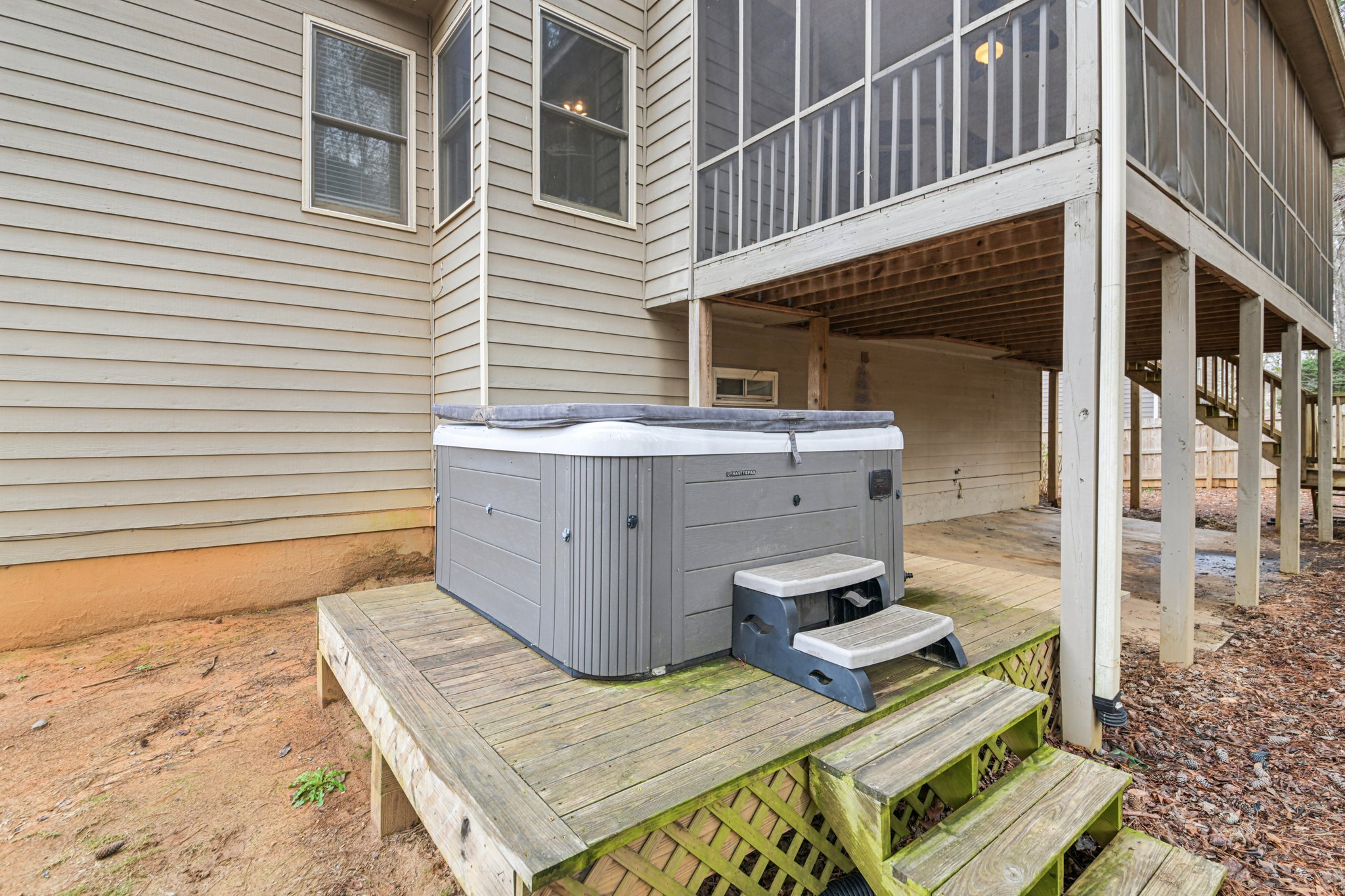 Carmain Ln-S1003-050.jpg