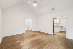 Carmain Ln-S1003-011.jpg