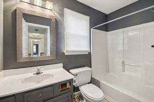 Carmain Ln-S1003-021.jpg