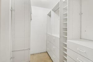 Carmain Ln-S1003-034.jpg