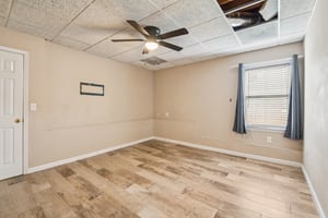 Carmain Ln-S1003-040.jpg