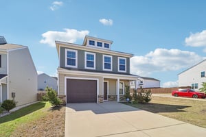 Eclipse Ln-S2104-002.jpg