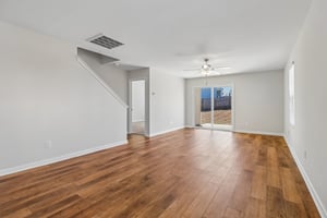 Eclipse Ln-S2104-004.jpg