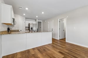 Eclipse Ln-S2104-010.jpg