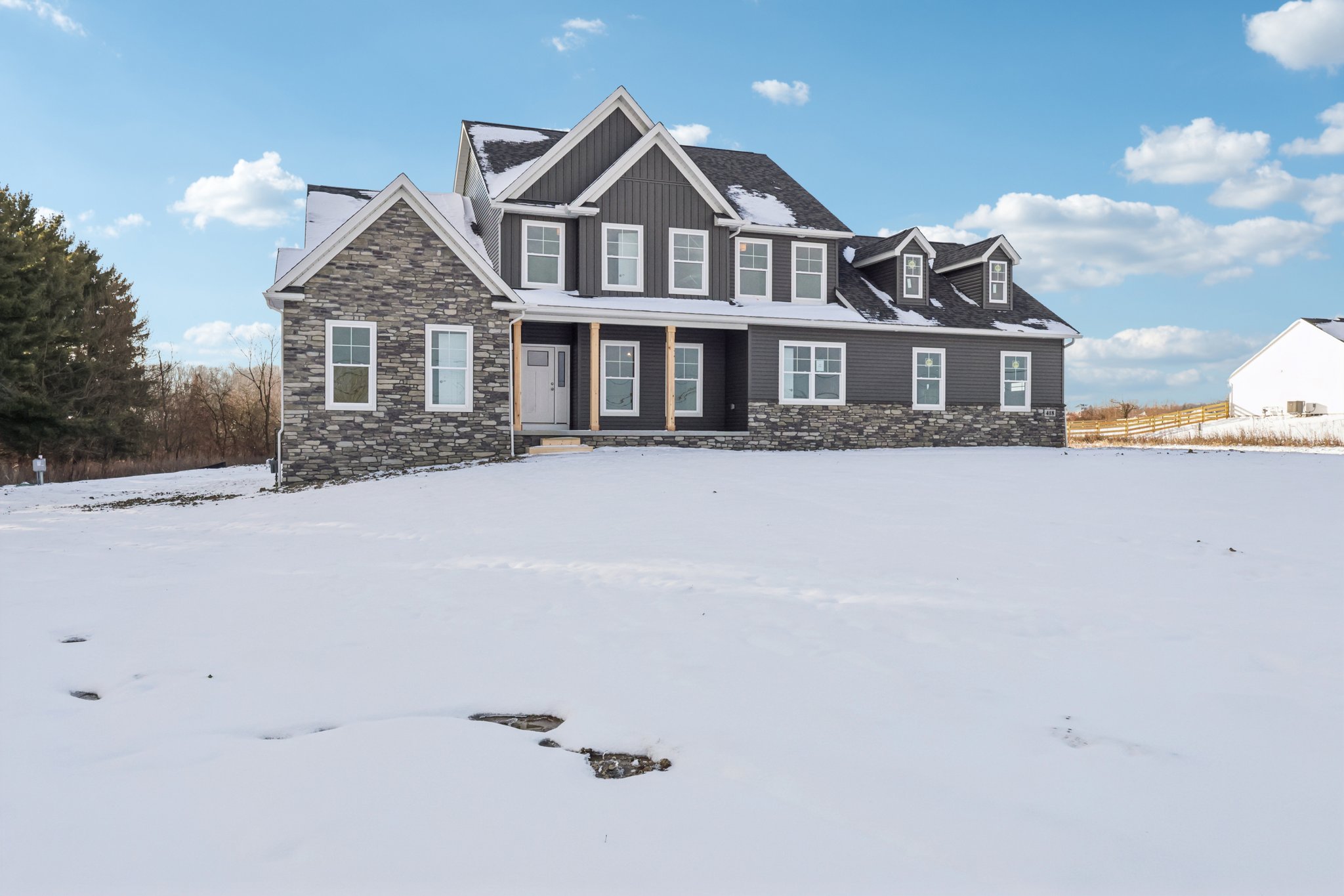 Fixler Rd-S0601-005.jpg