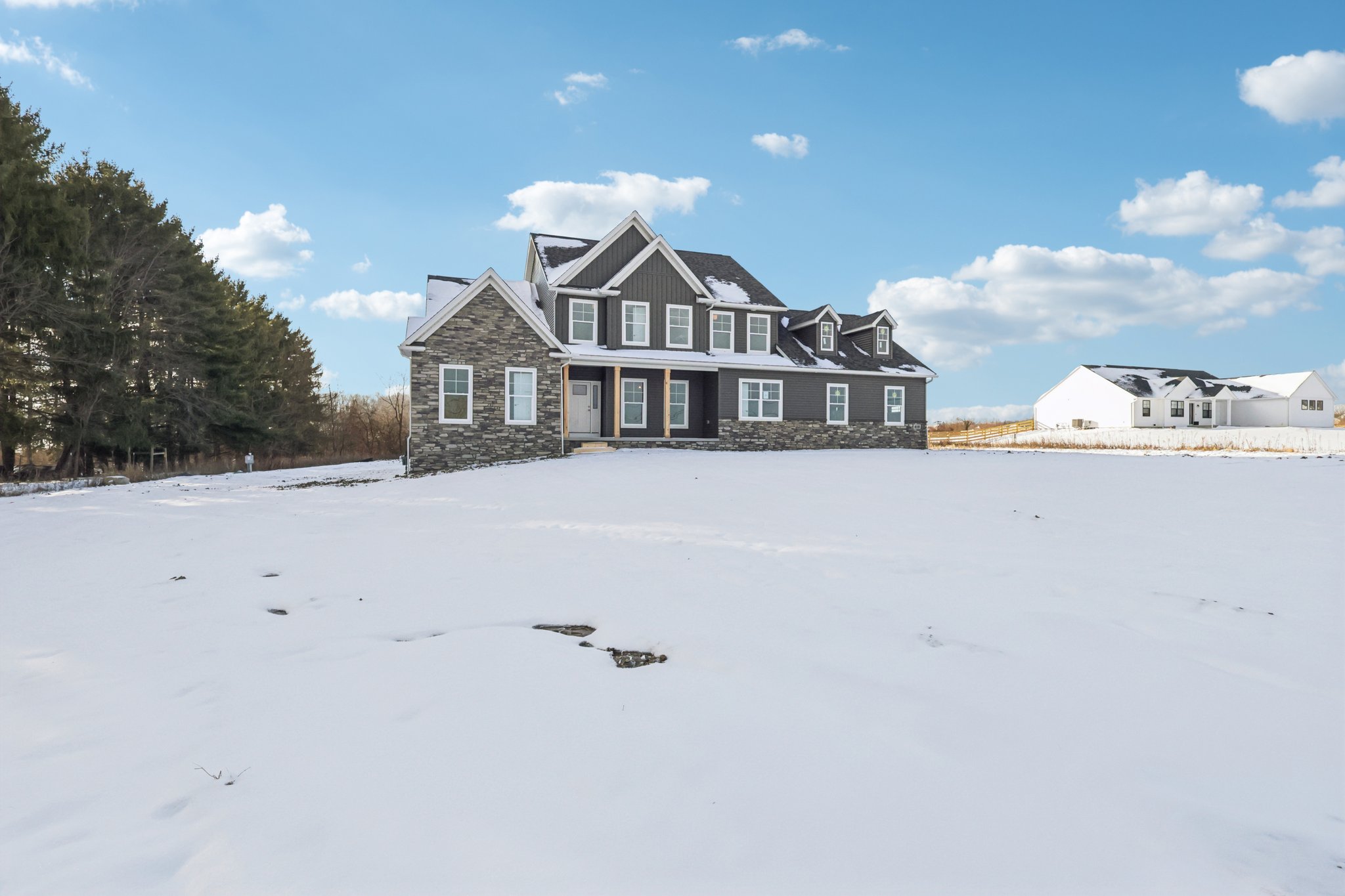 Fixler Rd-S0601-006.jpg