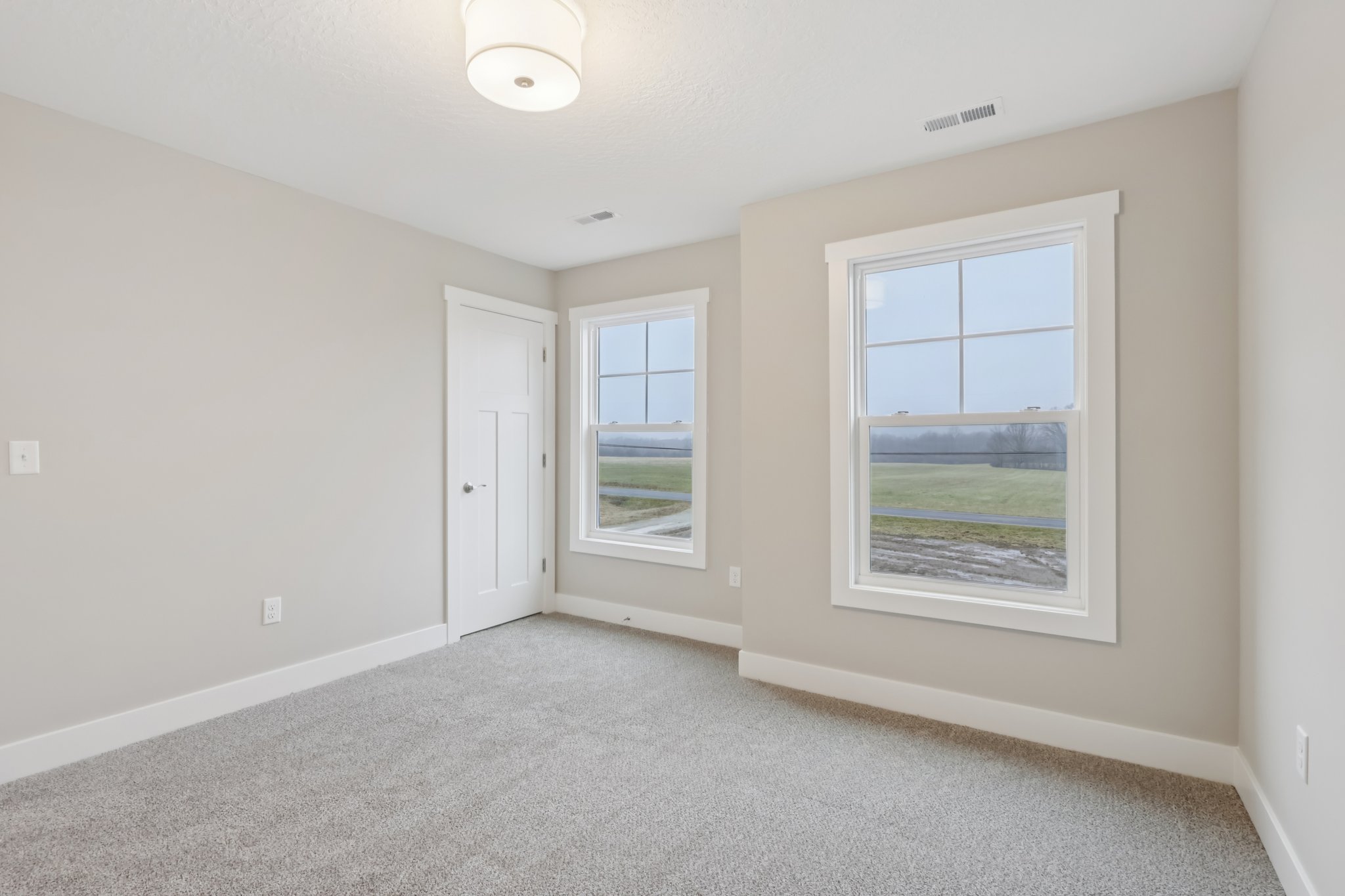 Fixler Rd-S0801-1-033.jpg