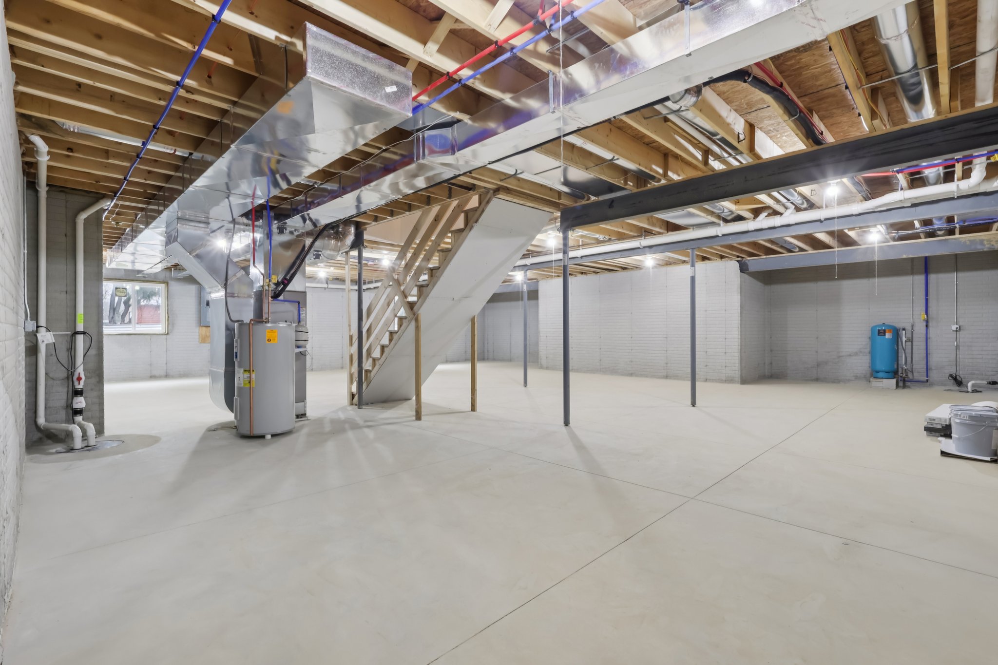 Fixler Rd-S0801-1-044.jpg