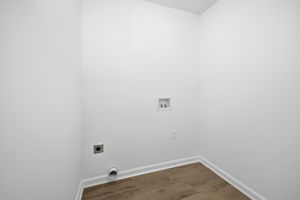  Photo 51