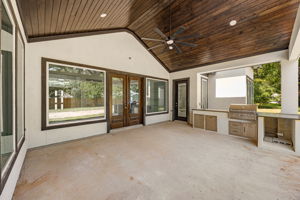  Photo 48