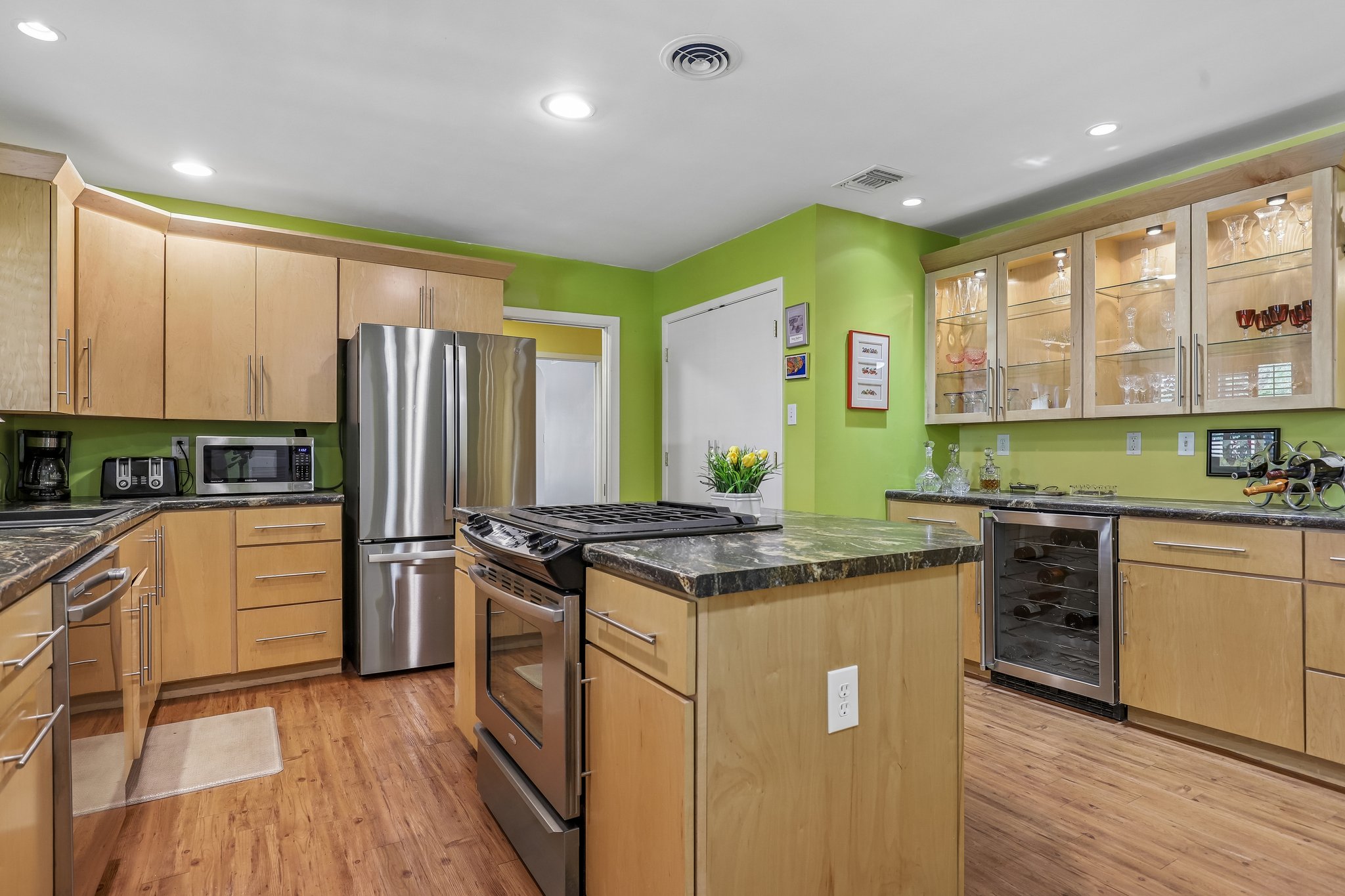 Northridge Dr-S1505-038.jpg