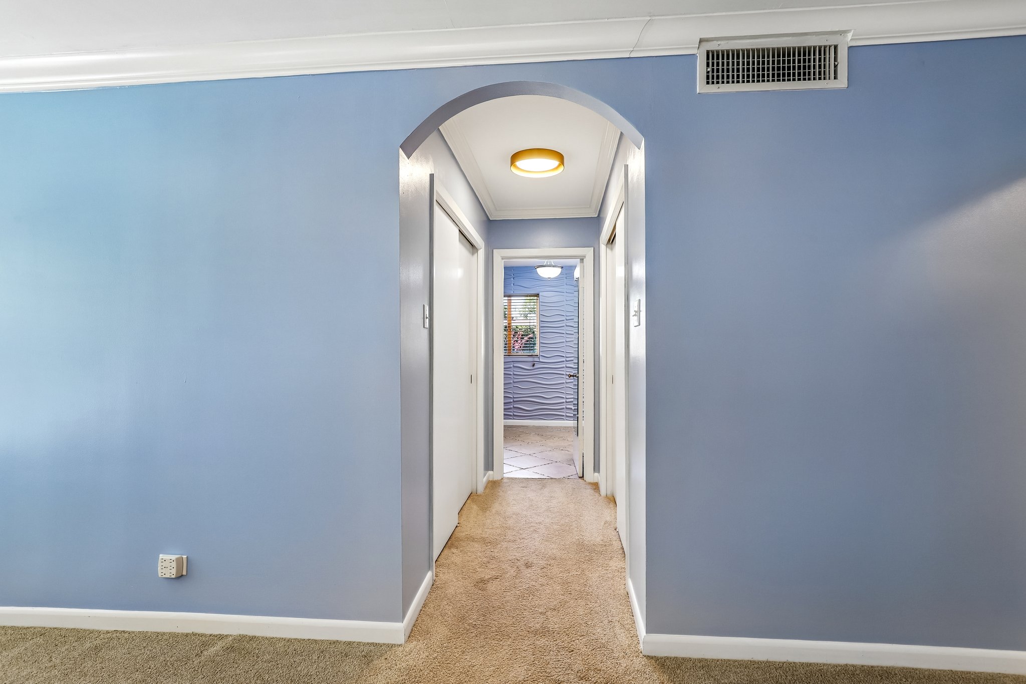 Northridge Dr-S1505-048.jpg