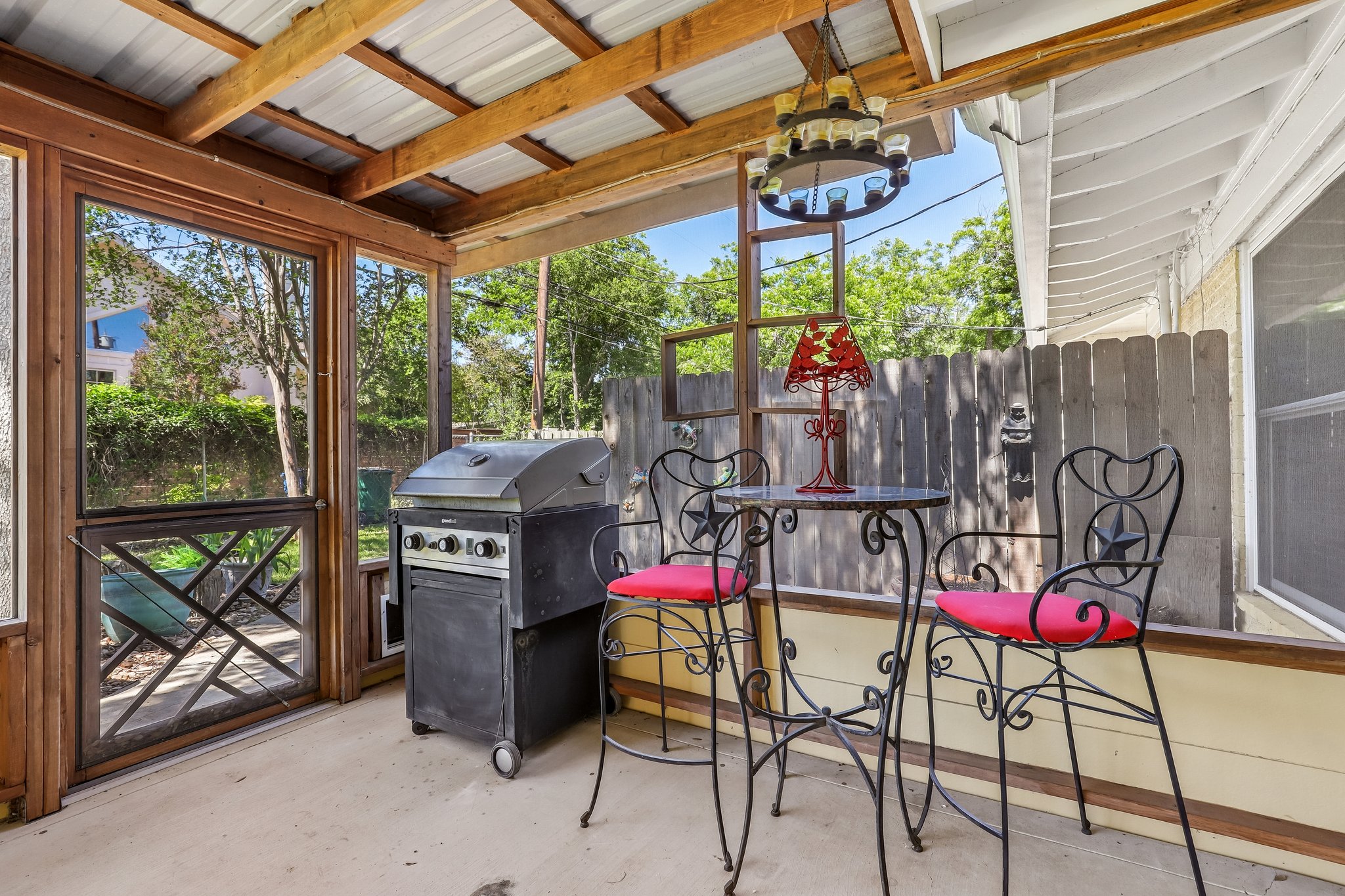 Northridge Dr-S1505-064.jpg