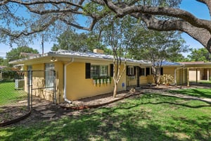 Northridge Dr-S1505-010.jpg