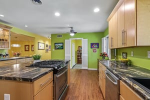 Northridge Dr-S1505-043.jpg