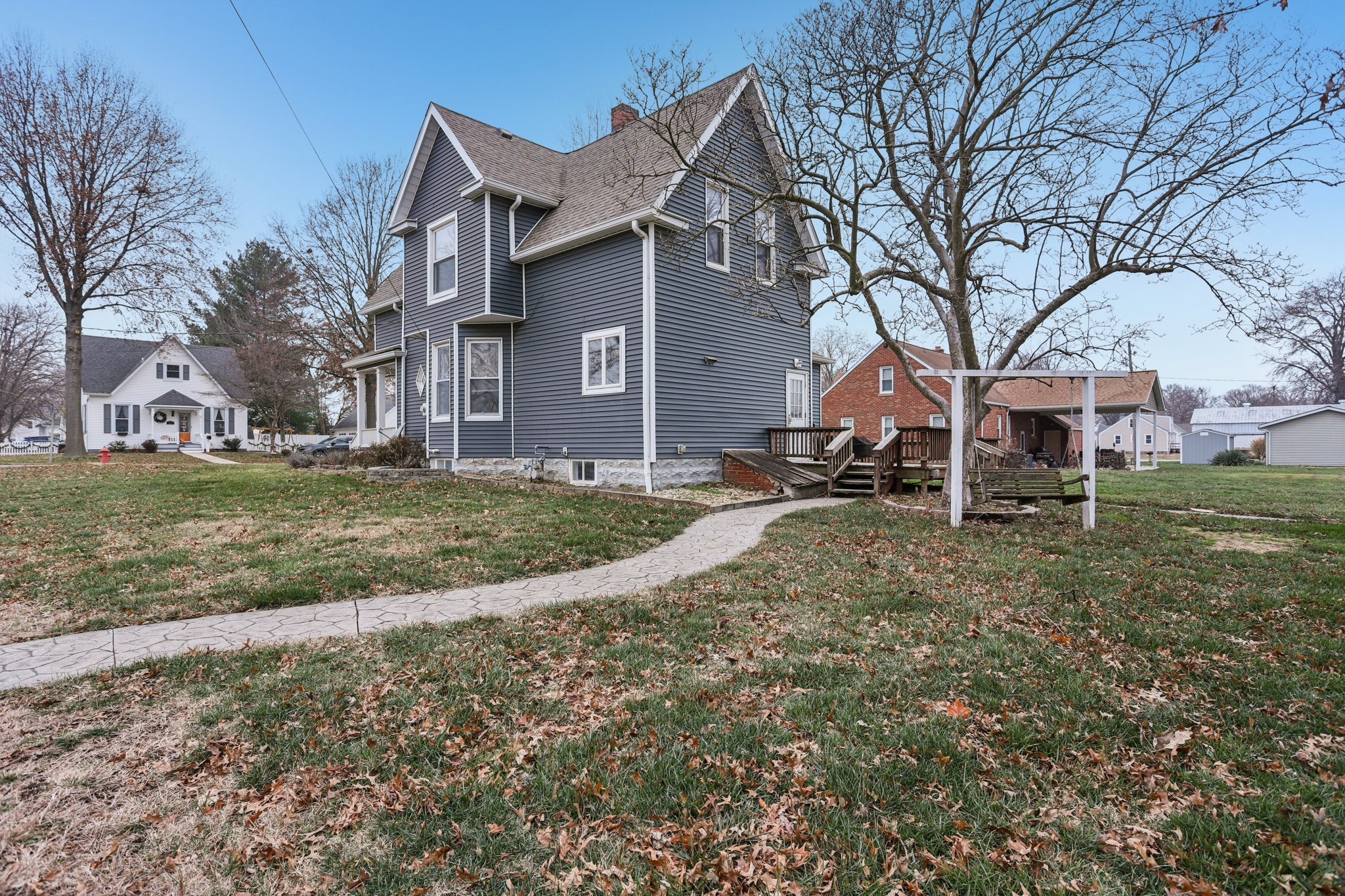 S Cedar St-S1412-004.jpg
