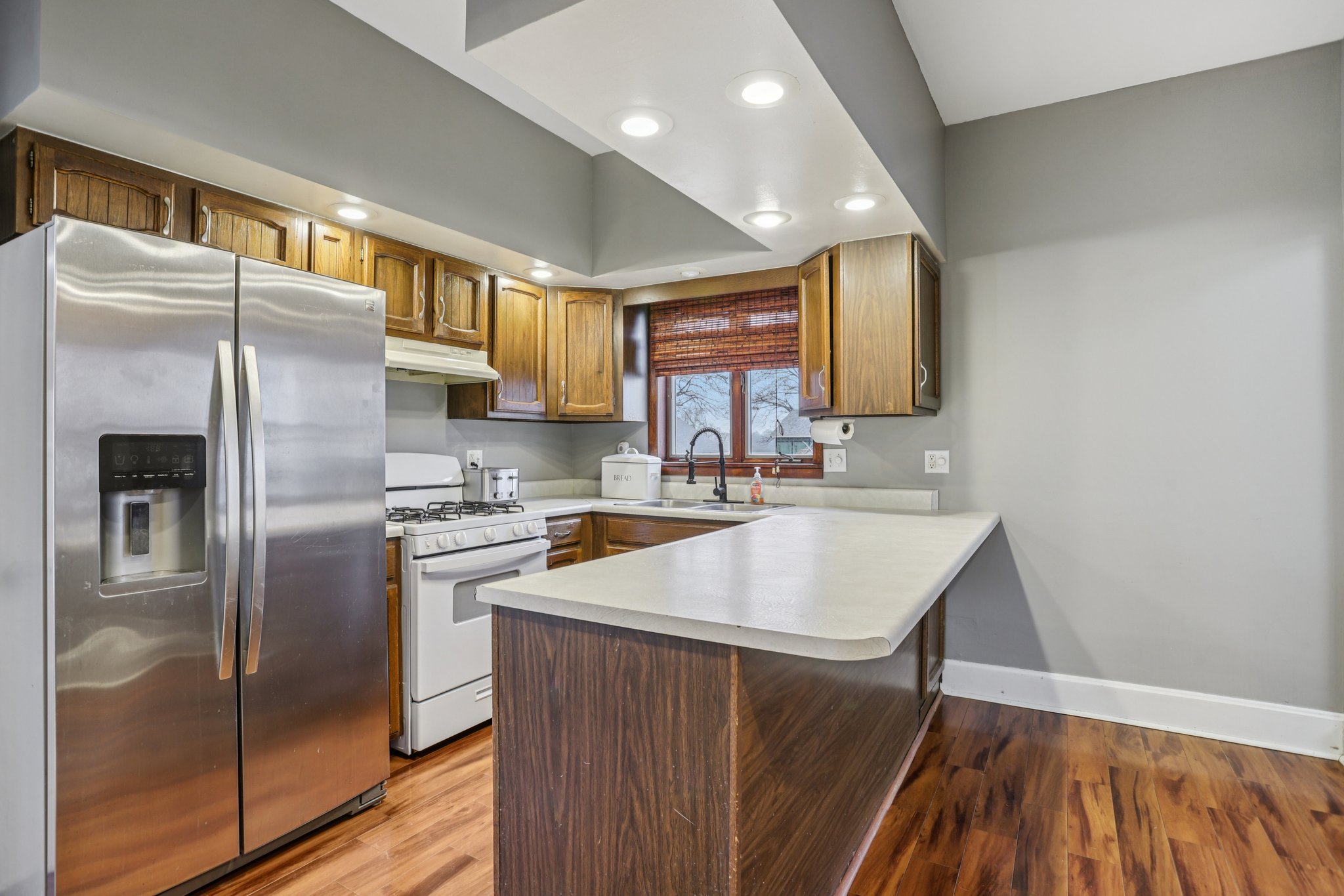 S Cedar St-S1412-016.jpg