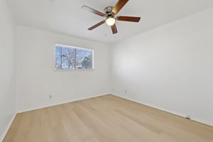 418 Sarah St Unit B-019.jpg