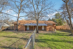 418 Sarah St Unit B-022.jpg