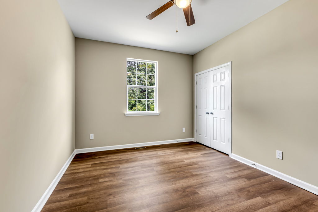 418 Smith St, Burlington, NC 27217, USA Photo 18