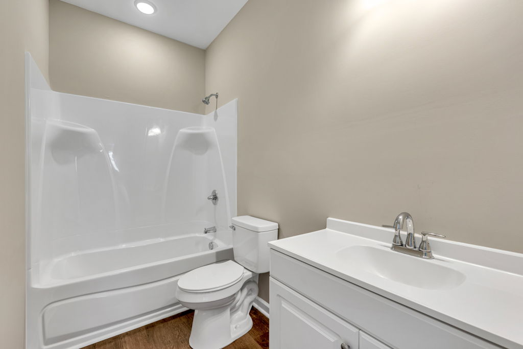 418 Smith St, Burlington, NC 27217, USA Photo 20