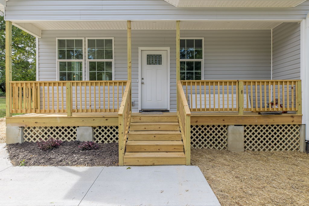 418 Smith St, Burlington, NC 27217, USA Photo 4