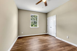 418 Smith St, Burlington, NC 27217, USA Photo 17
