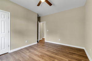 418 Smith St, Burlington, NC 27217, USA Photo 18