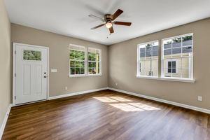418 Smith St, Burlington, NC 27217, USA Photo 4