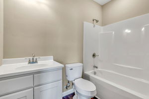 418 Smith St, Burlington, NC 27217, USA Photo 22