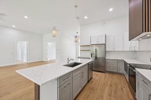 Troutdale St-S1403-015.jpg