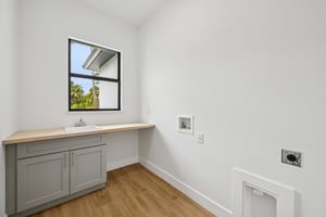 Troutdale St-S1403-019.jpg