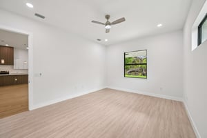 Troutdale St-S1403-025.jpg