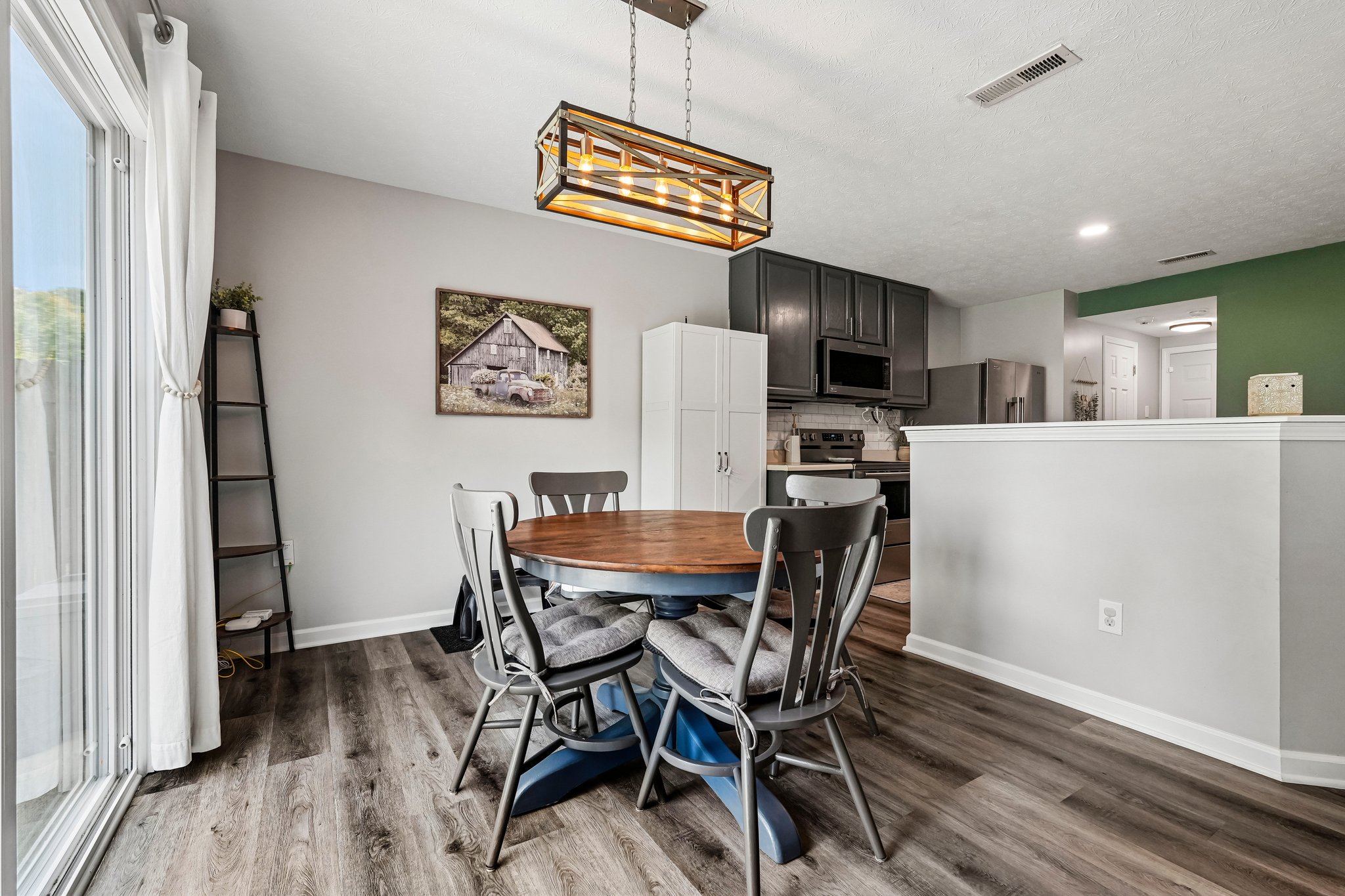 Vernon Pl-S2708-014.jpg