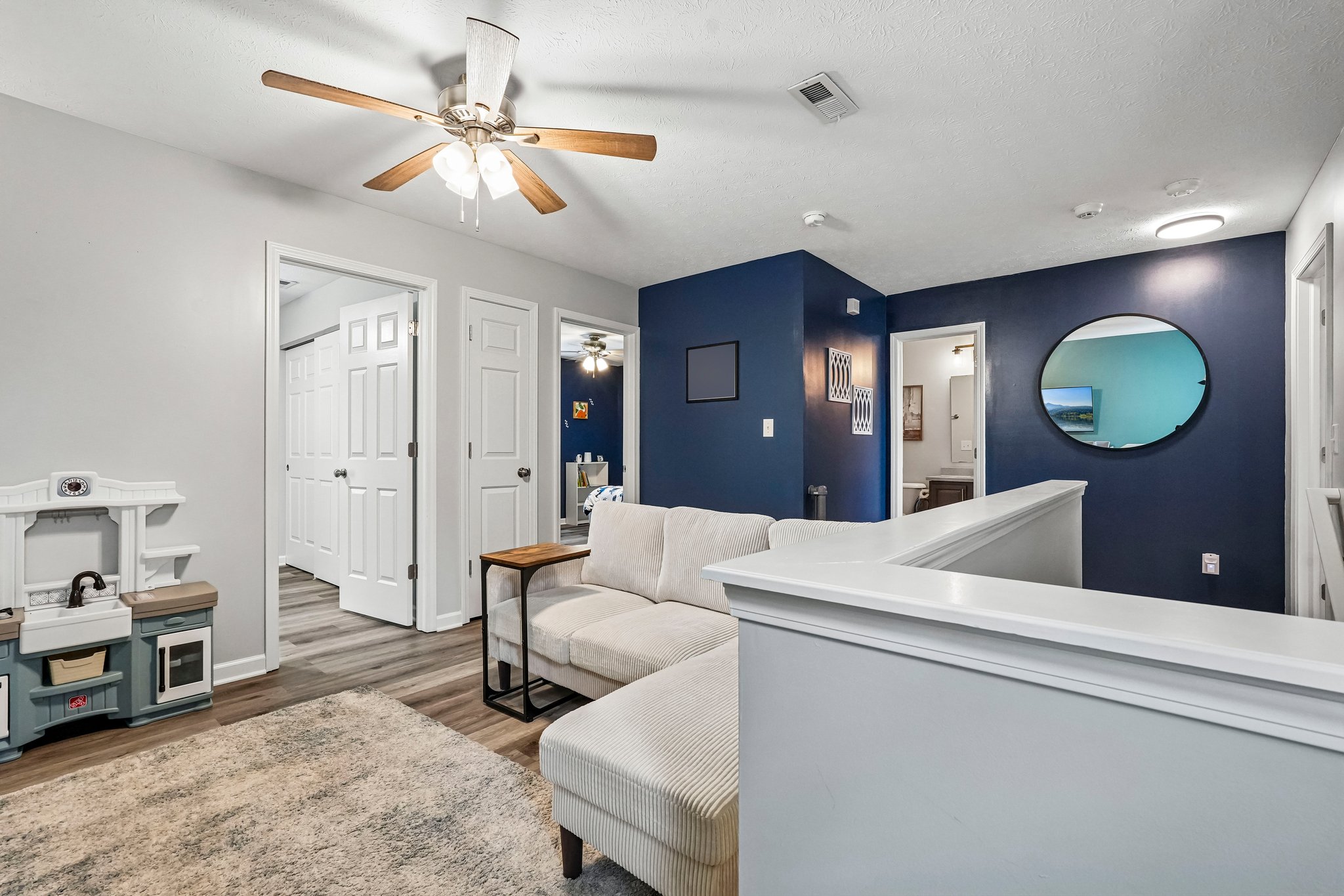 Vernon Pl-S2708-029.jpg