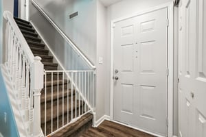 Vernon Pl-S2708-008.jpg