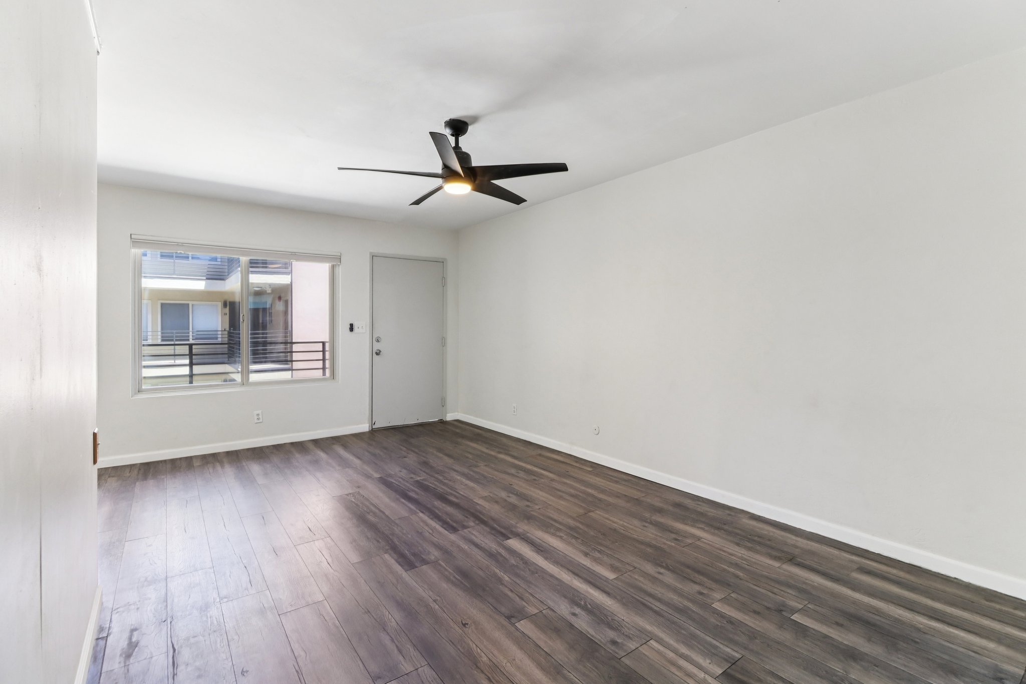 Louisiana St 2i-S1504-011.jpg