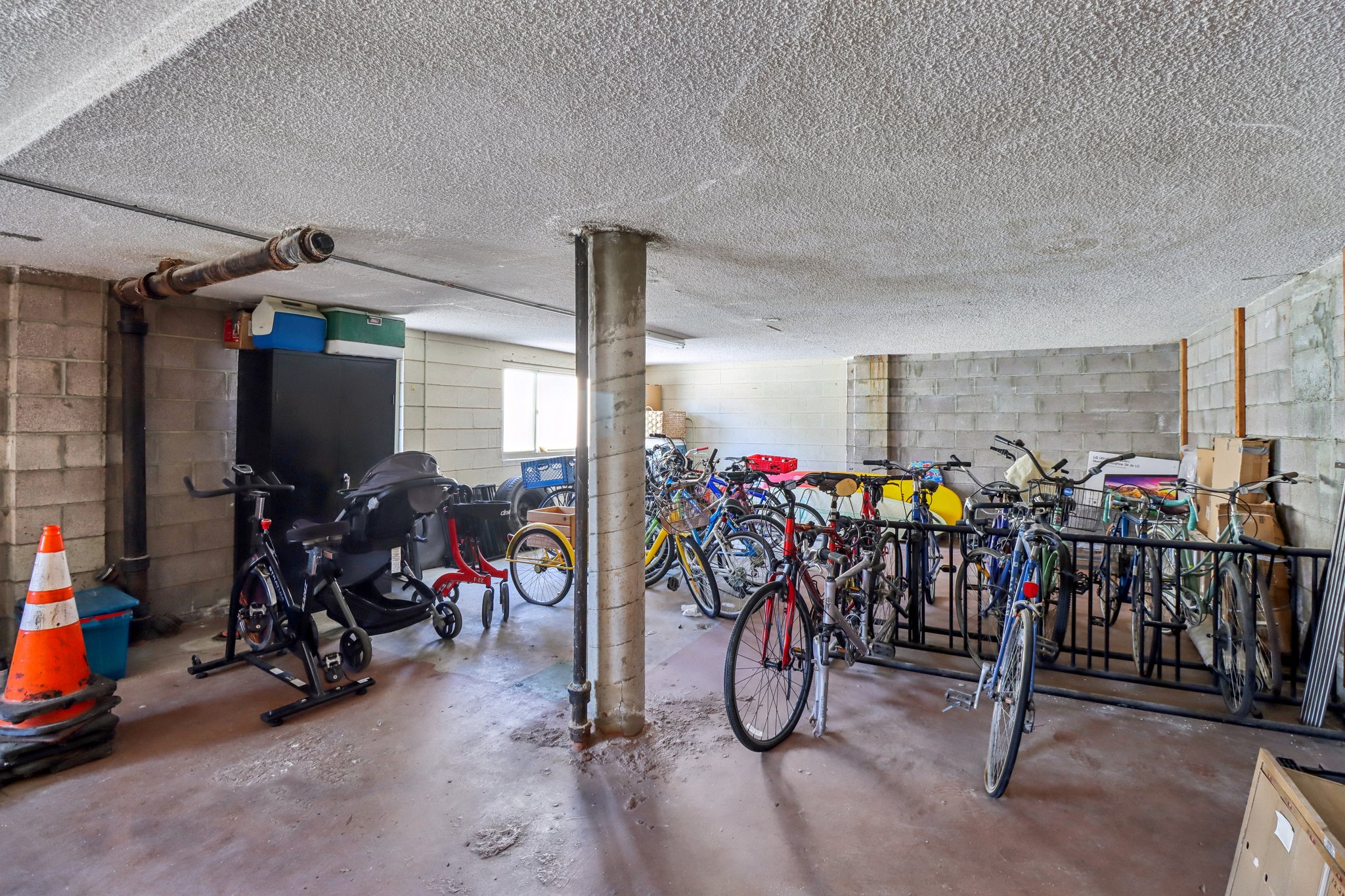 Louisiana St 2i-1504-906.jpg