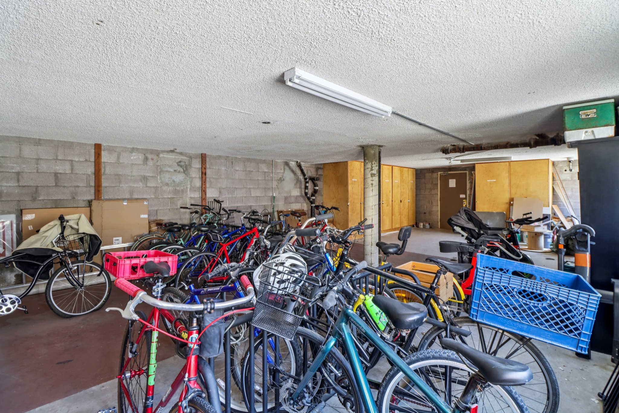 Louisiana St 2i-1504-907.jpg