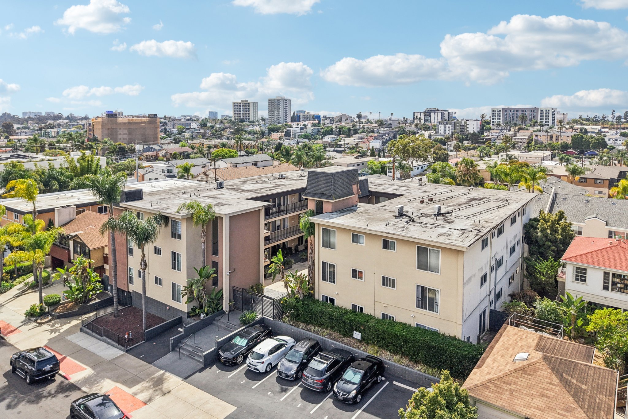 Louisiana St 2i-S1704-002.jpg