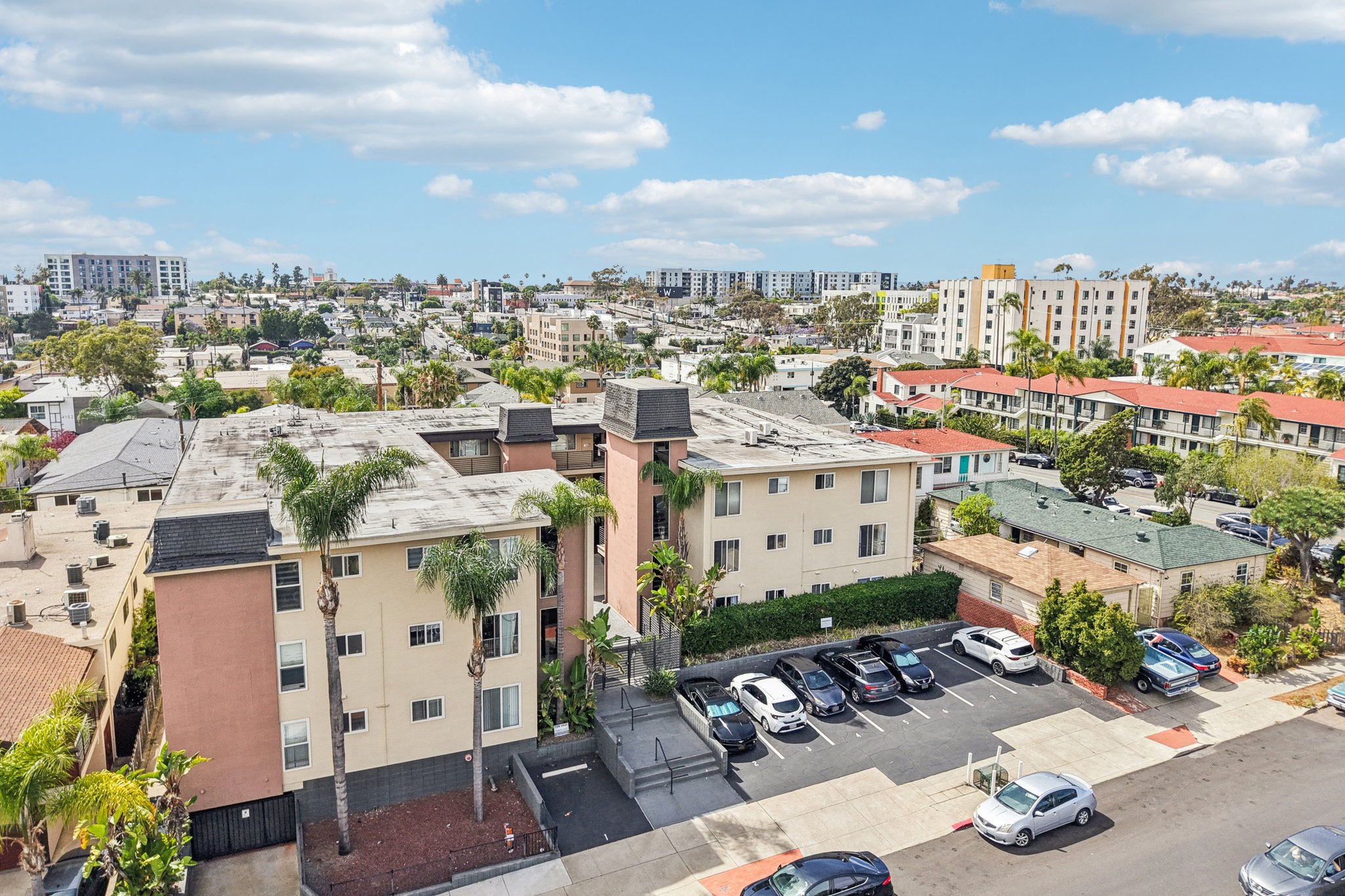 Louisiana St 2i-S1704-003.jpg