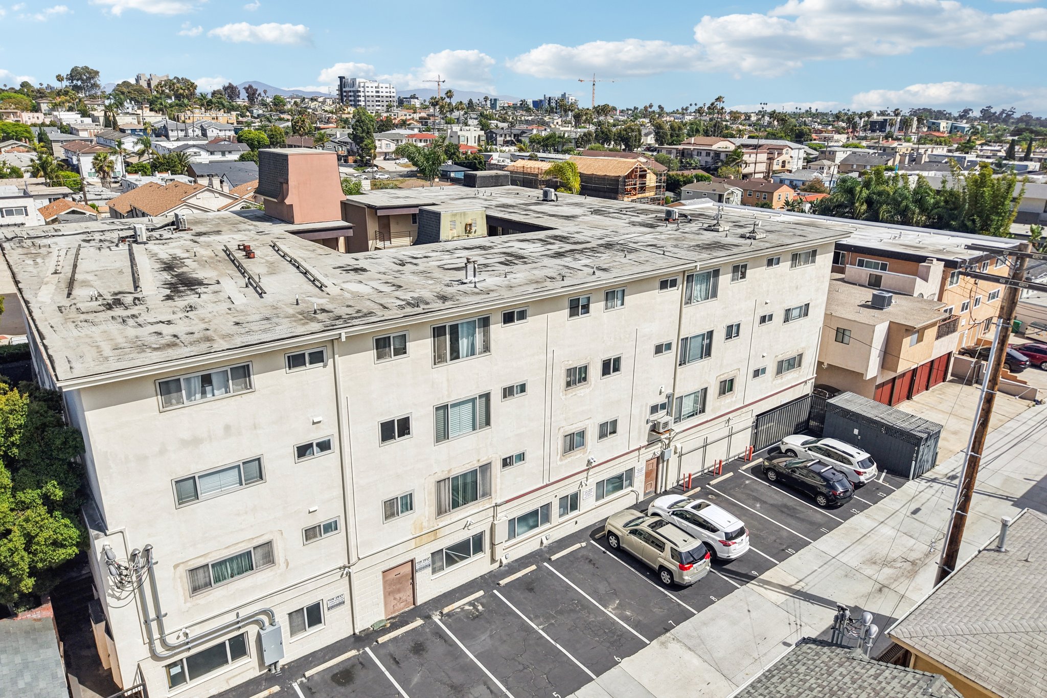 Louisiana St 2i-S1704-011.jpg