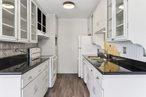 Louisiana St 2i-S1504-014.jpg