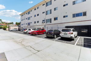 Louisiana St 2i-S1504-026.jpg