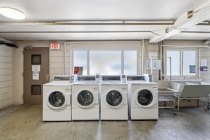 Louisiana St 2i-1504-903.jpg